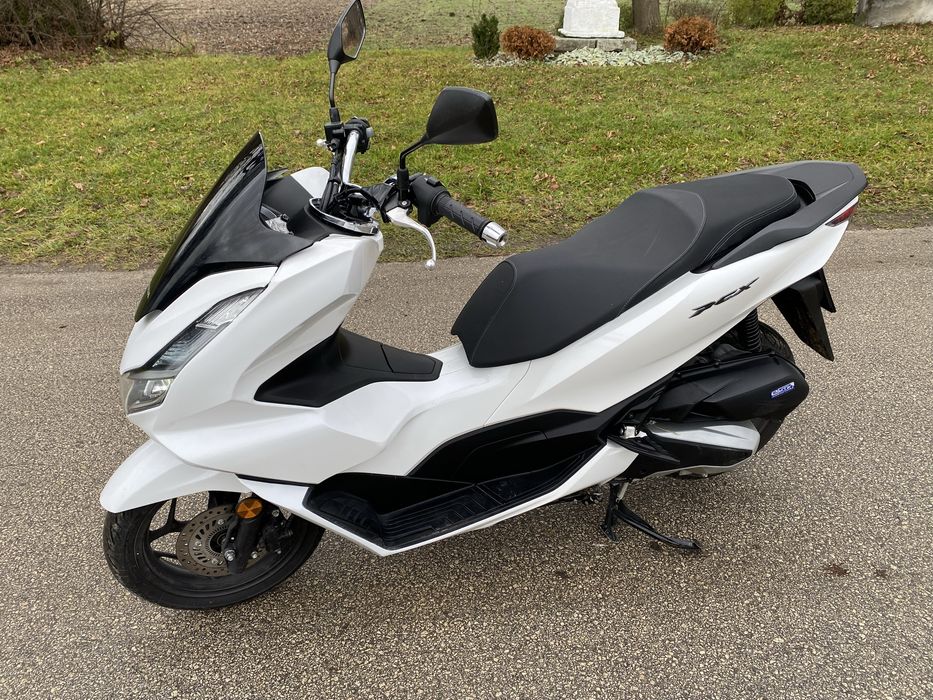 Honda PCX 125 I 2023 rok | 994 km | Stan bardzo dobre, LED , Zamiana