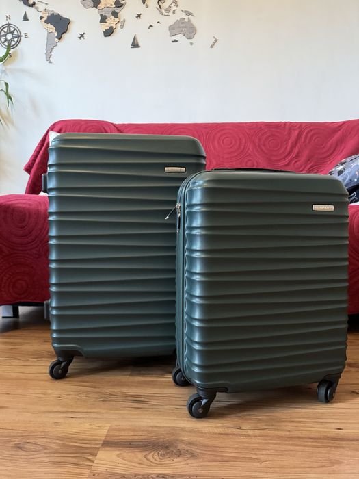 Komplet walizek Witchen srednia i kabinówka