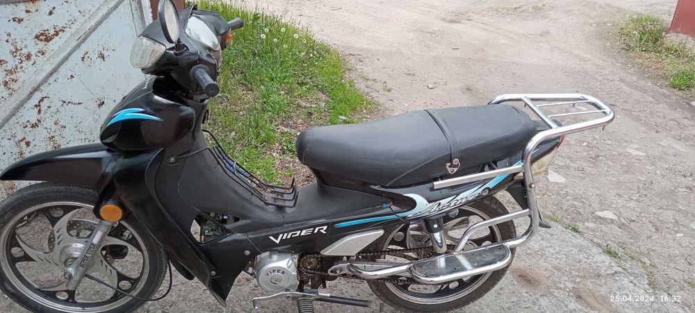 Продаю мотоцикл вайпер актив