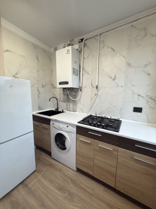 Продаж 1-кім. квартири 30 м.кв. В. Івасюка