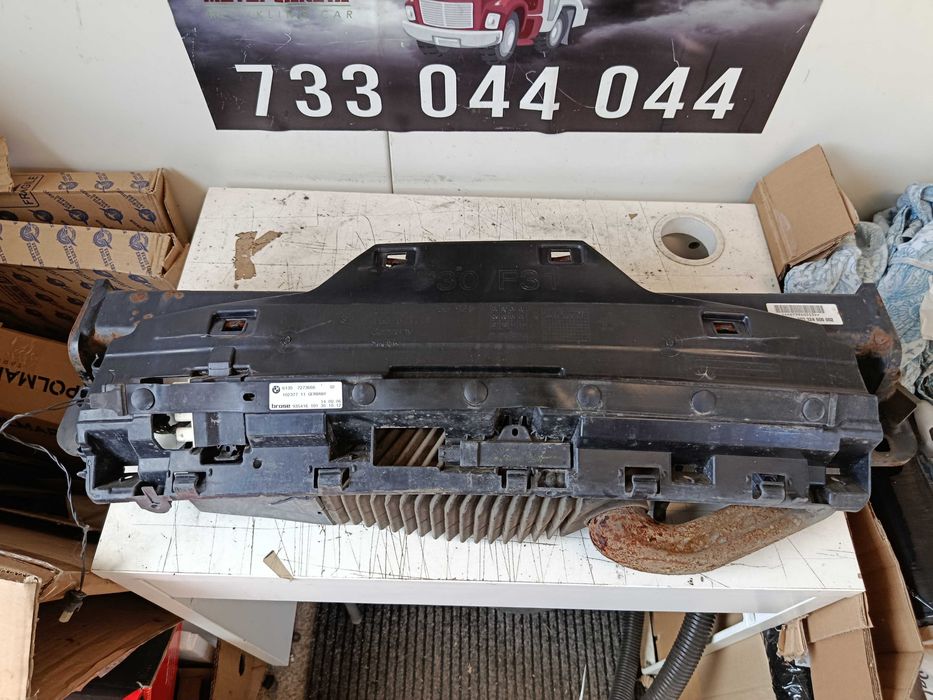 Składany Hak Holowniczy BMW F30