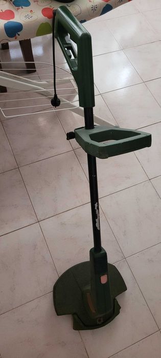 Roçadeira relva elétrica