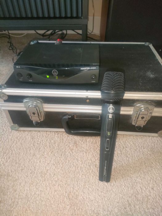 Markowy Zestaw mikrofon bezprz. AKG Perception Wireless 45 - stan BDB