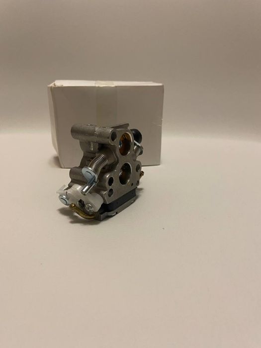 Карбюратор до бензобили Хускварна 135 / 140 / 435 / 440 Husqvarna