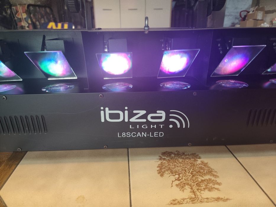 Efekt świetlny LED Ibiza light L8SCAN