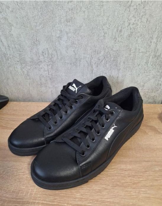 Нові човічі  кеди