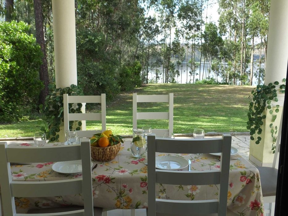 Riverside Apartment – For Rent