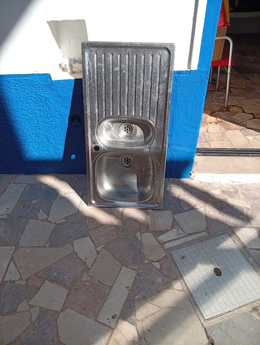 Lavatório em inox