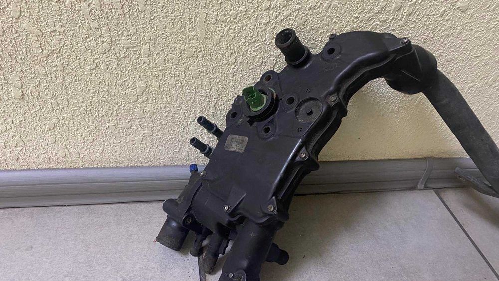 Корпус термостата Citroen Peugeot C5 607 2.2 HDi 1336V1