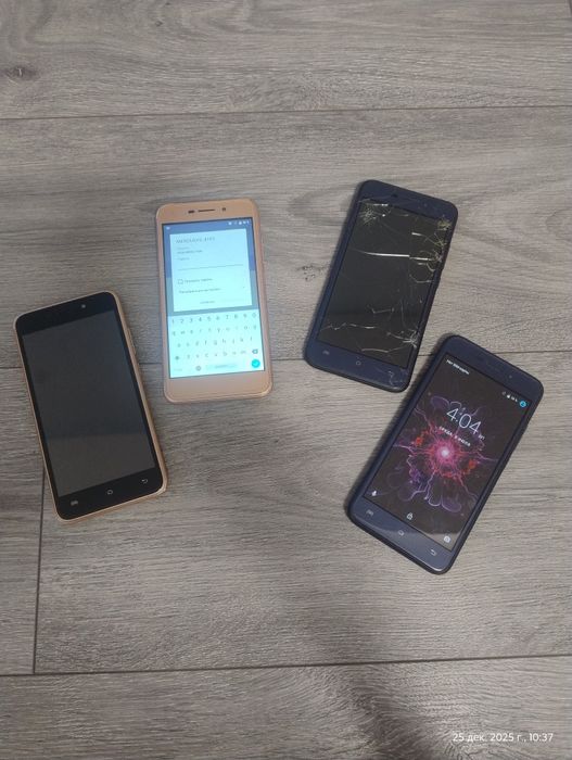 Мобильный телефон Nomi i5012