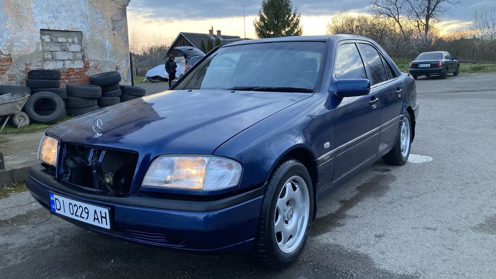 Mercedes w202 c180