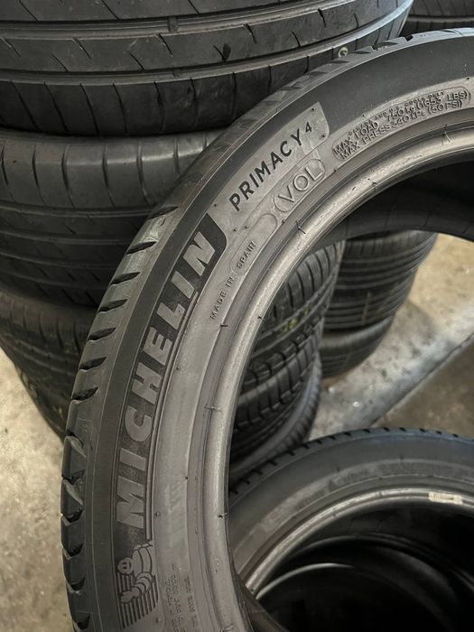 Шини Літні 235х45хR18 Michelin Primacy 4 / 4 Шт 90% Протектор