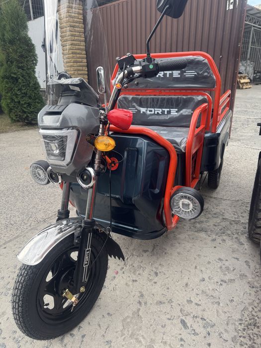 Вантажний електричний трицикл FORTE GP-1000-C