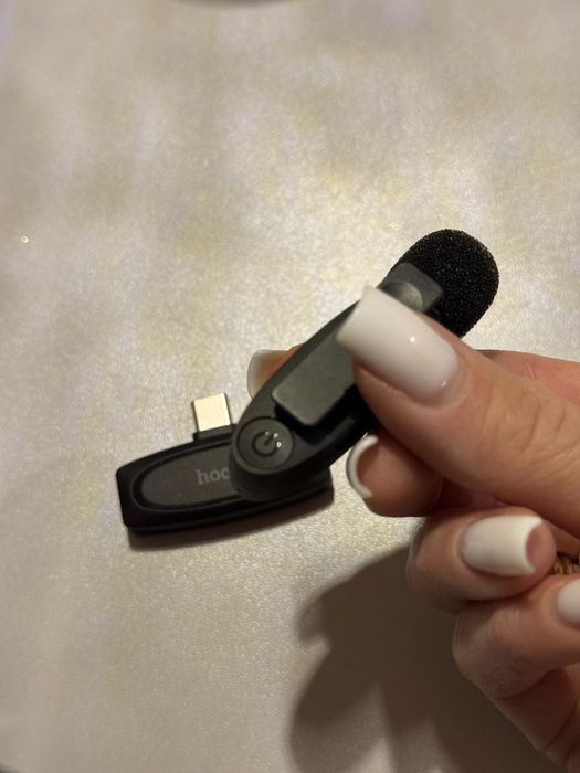 Професійний бездротовий петличний мікрофон HOCO