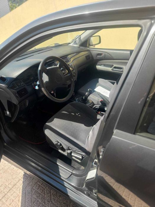 Mitsubishi Lancer 1.3