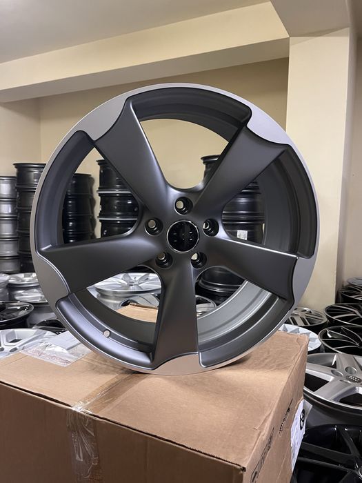 Jantes 18” / 19” Novas Estilo Audi Rotor S3