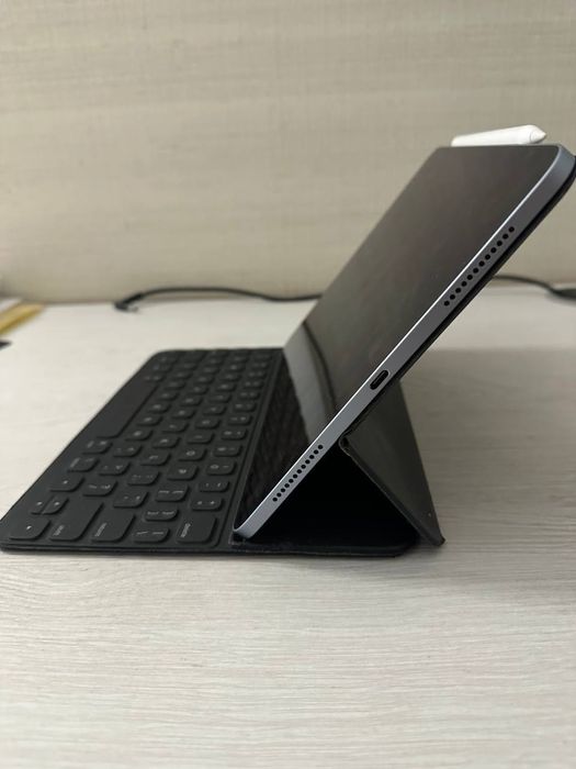 Smart Keyboard Folio для iPad від Apple