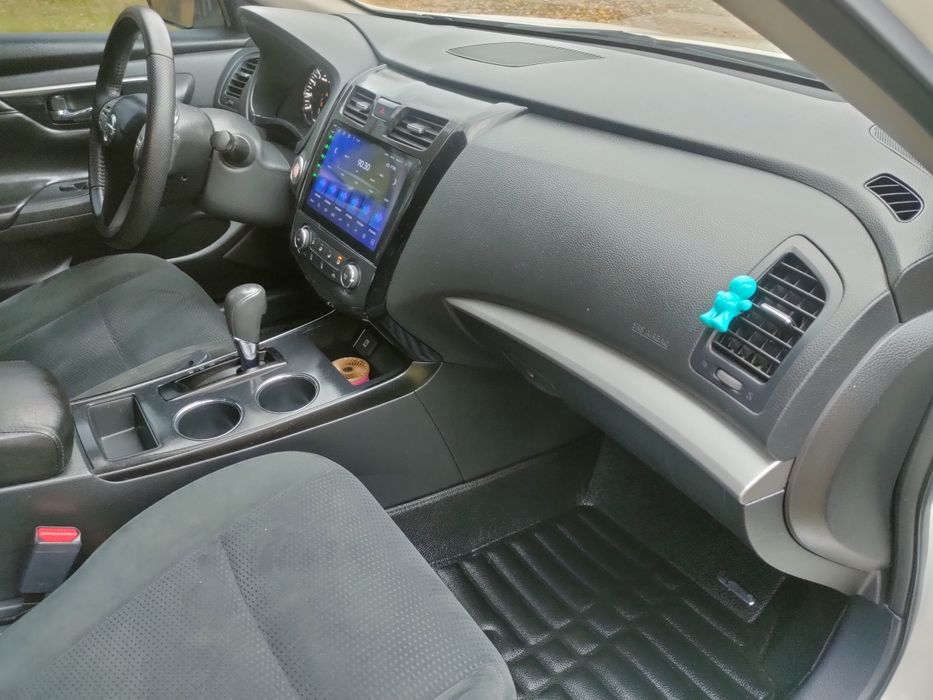 Продам Nissan ALTIMA 2016р.2.5 бензин