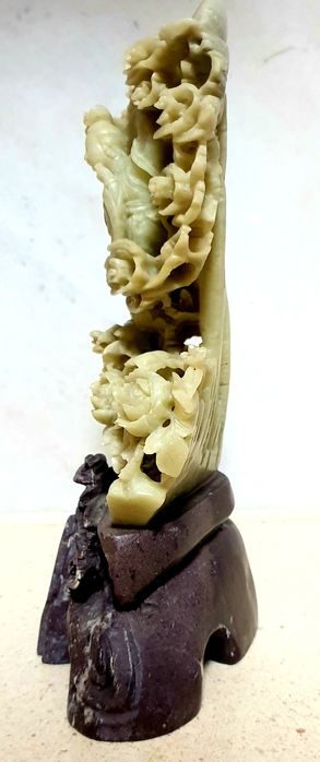 Magnífica antiga escultura asiática Deusa Guanyin em pedra de sabão