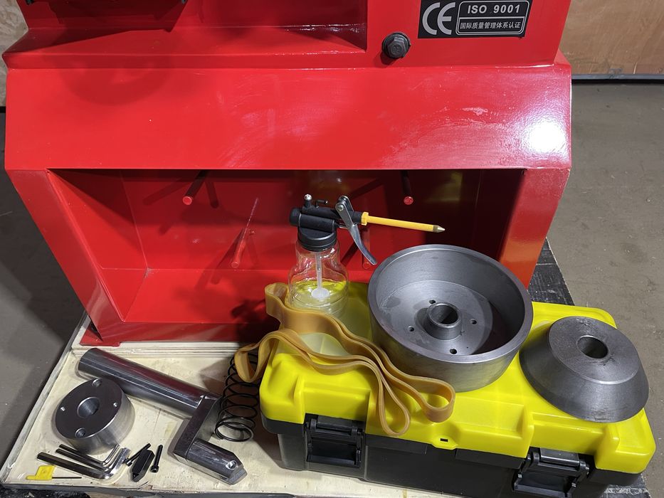 Токарный станок ARDOTECH Т8445 обработка тормозных дисков, барабанов