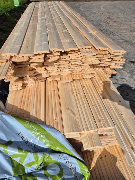 Deska elewacyjna półbal, 21x120, sosna północna z Finlandii, 2-kl.