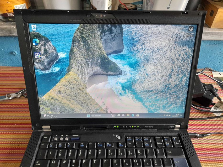 Lenovo ThinkPad R400 Laptop, Intel i3, Like New, 4 GB RAM, 140 GB SSD64354260369538120