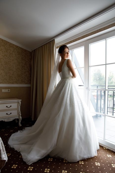 Плаття / сукня весільна