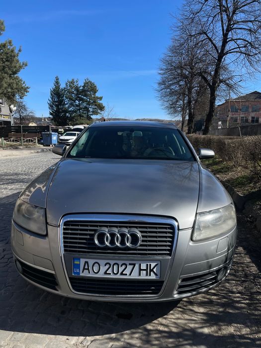 Машина, Audi A6 Універсал