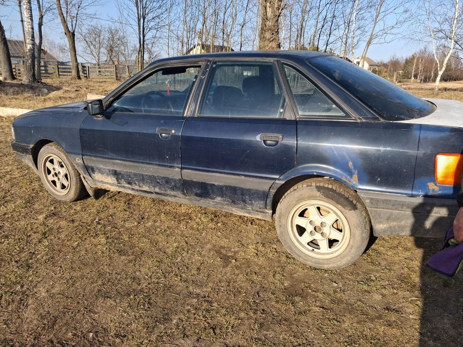 Продам ауді 1.8 бензин