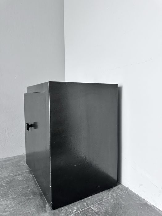 Сейф ( для обміну валют)