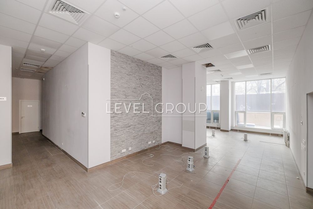 Оренда комерційного приміщення. 266 кв.по вул.Чорновола 10