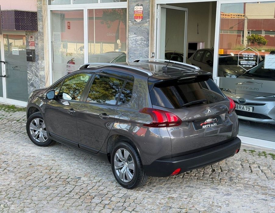 Peugeot 2008 1.2 PureTech Style