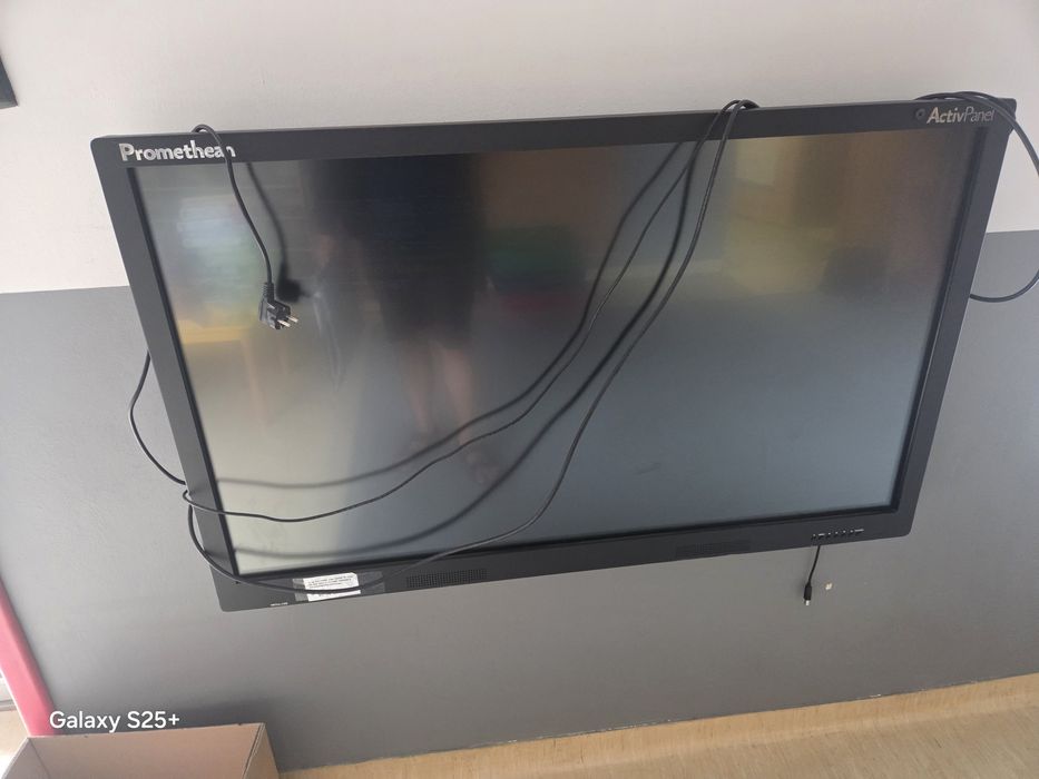 Promethean APT-70 ActivPanel Touch 70