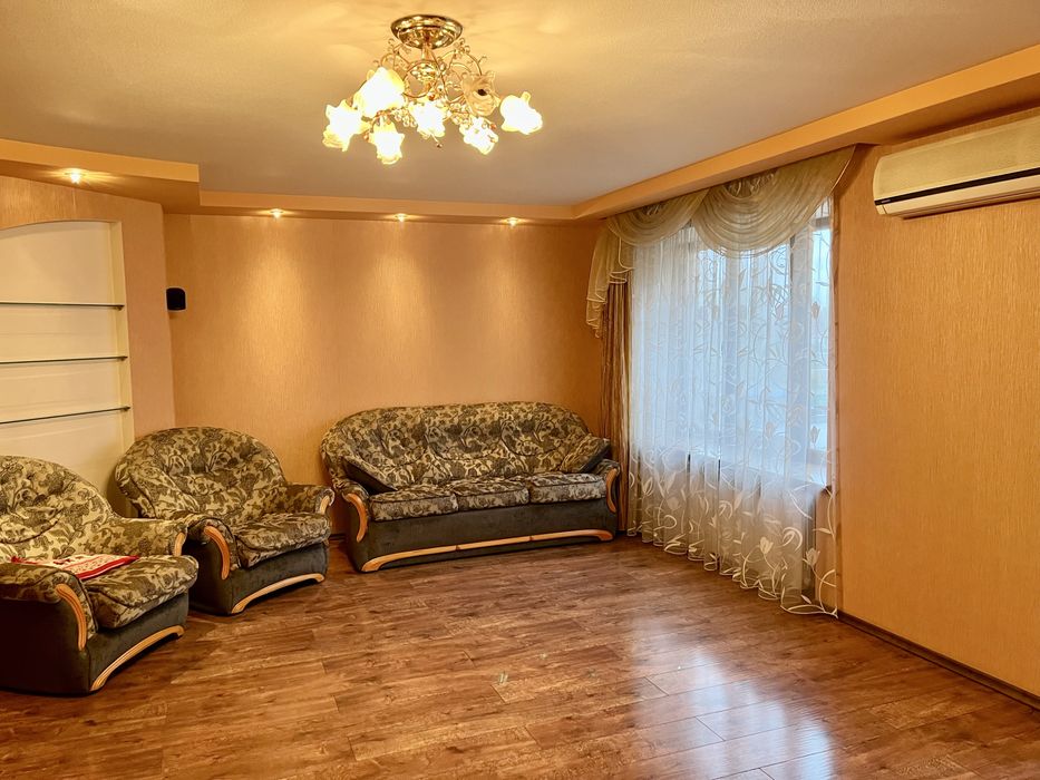 Здам в оренду 4 ком. Центр, Б.Ковалевка