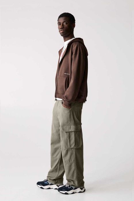 Штани карго PULL&BEAR Baggy Fit (M) Чоловічі Широкі Мішкуваті Хакі На Осінь Нові