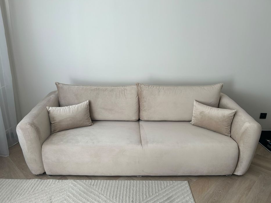 Sofa  3 osobowa.