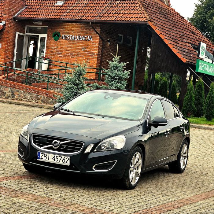 Volvo S60
