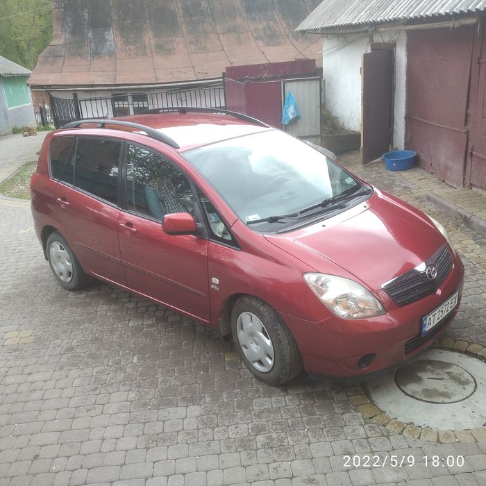 Тойота корола версо