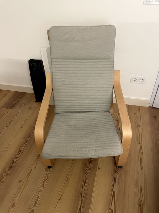 Cadeira IKEA POANG bom estado