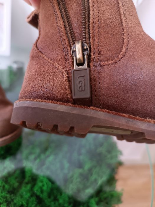 Брендові черевики UGG. Р 13.5
