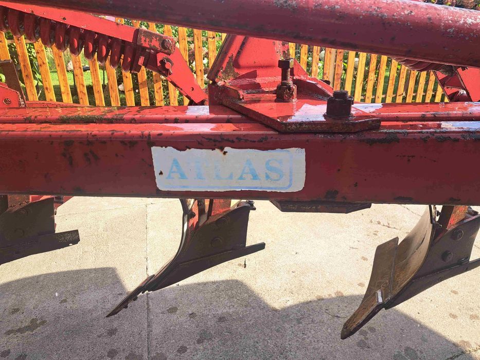 Pług ATLAS, TUR Unia Grudziądz 5 skibowy