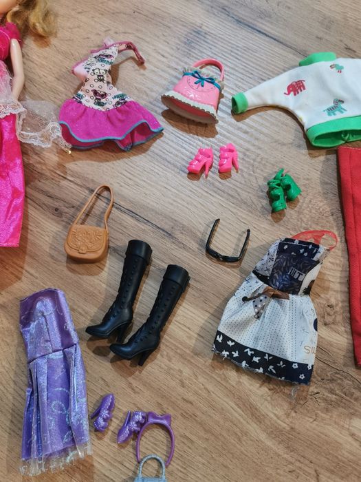 Lalka Barbie Mattel plus 5 zestawie