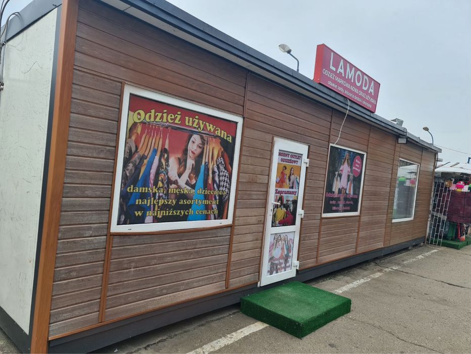 Sprzedam duzy pawilon handlowy