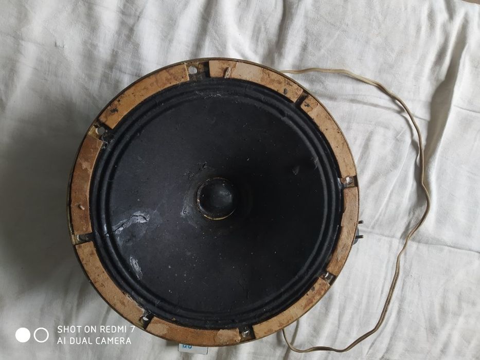 Продам динамик советских времён *Кинап*.