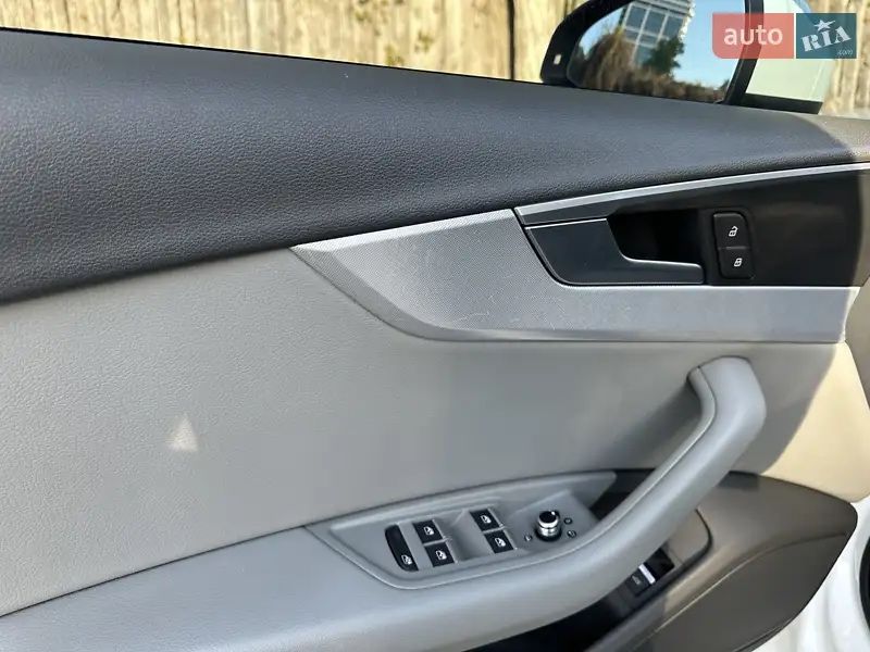 Audi A4 B9 2017 | 2.0 TFSI 190 к.с. | S-tronic