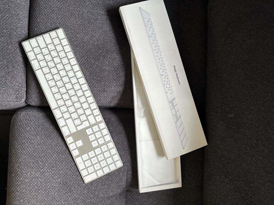 Apple Magic Keyboard A1843 - rosyjski uklad