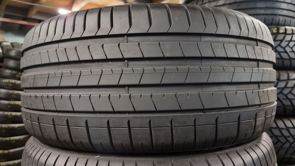 Шини Літні 285х40хR21 Pirelli PZero /4 ШТ  90%