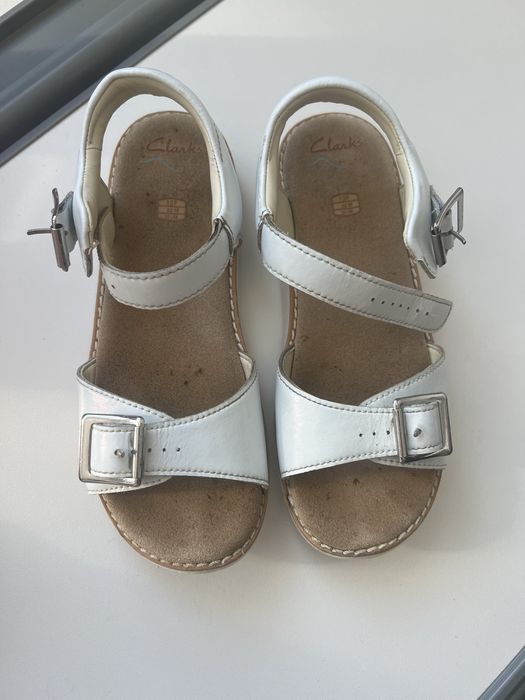 Сандалі босоніжки clarks 32