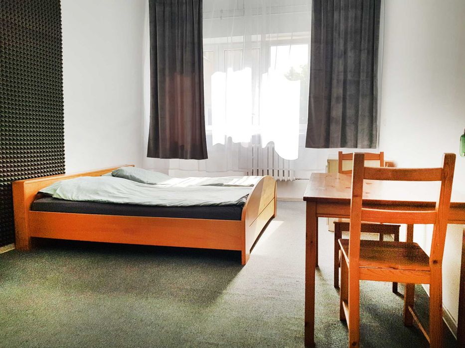 Noclegi Lublin blisko PKP i Centrum | Pokoje z parkingiem i Wi-Fi