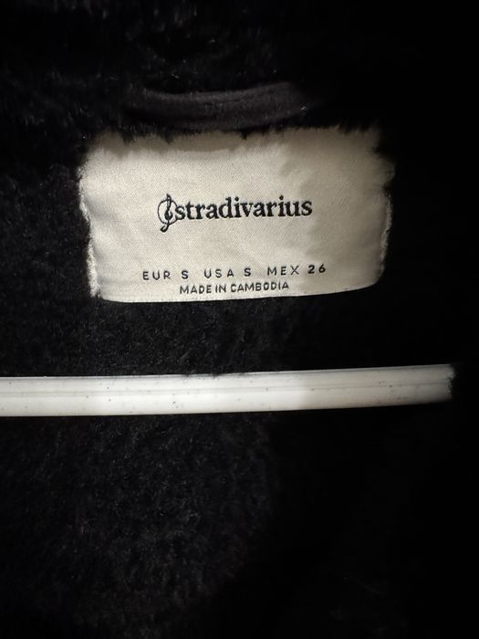 Kożuch damski Stradivarius S